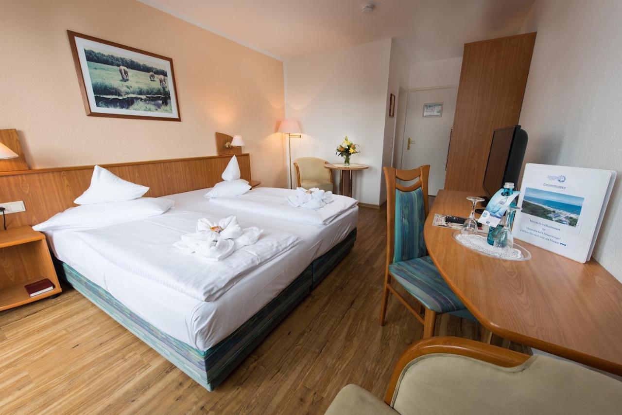 Hotel Ostseewoge Graal-Mueritz Exteriör bild
